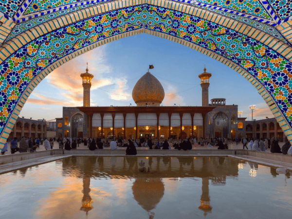 TOUR DU LỊCH IRAN TỪ HÀ NỘI SÀI GÒN-KHÁM PHÁ ĐẾ CHẾ BA TƯ HUYỀN BÍ - TÌM HIỂU XỨ SỞ NGHÌN LẺ MỘT ĐÊM 