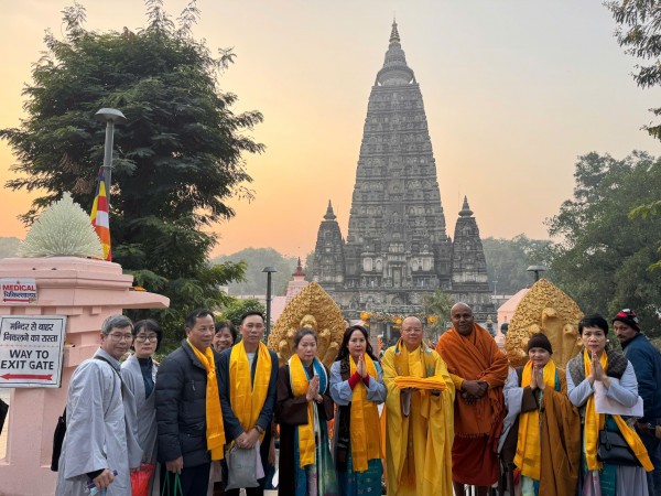 TOUR HÀNH HƯƠNG ẤN ĐỘ - NEPAL 7 NGÀY 6 ĐÊM ĐẶC BIỆT DÀNH RIÊNG CHO ĐOÀN ĐI CÙNG THƯỢNG TỌA CHIÊM BÁI TỨ ĐỘNG TÂM KHỞI HÀNH TỪ HÀ NỘI & TP HỒ CHÍ MINH ĐÀ NẴNG 