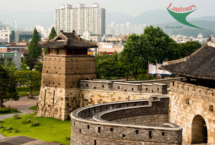 KHÁM PHÁ TRIỀU TIÊN BÍ ẨN 9N8Đ